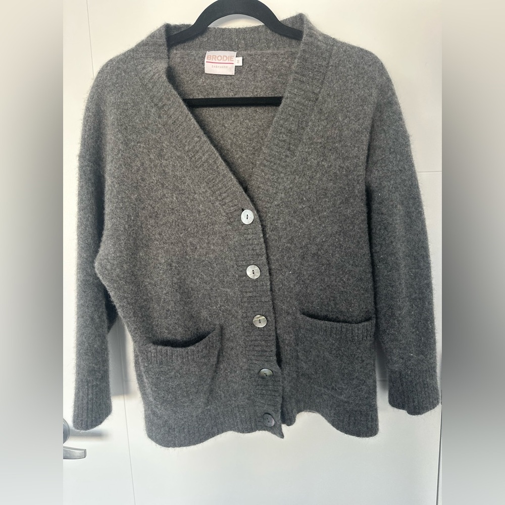 Brodie Cashmere Gray Cardigan | 100% Cashmere Button Front | Size M